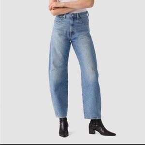 Levi's cinch barrel jeans size 26